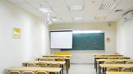 藍(lán)天干凈整潔的多媒體