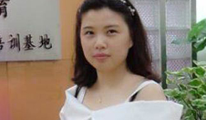 建筑与环境设计导师：何老师