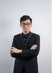 广州漫游学院游戏动漫模型设计高级讲师:胡小冬 广州漫游学院游戏动漫模型设计高级讲师:胡小冬