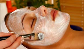 在广州学习皮肤管理哪里好？广州金沙职业学院怎么样？