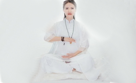 瑜曼伊人创始人Lina