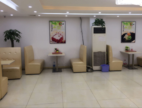 前臺(tái)會(huì)  客區(qū) 前臺(tái)會(huì)  客區(qū)