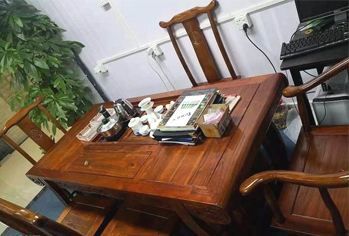 钻色珠宝学校环境4