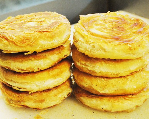 油酥烧饼特点 油酥烧饼特点