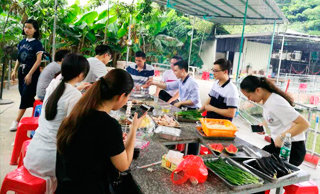 学校组织户外活动 学校组织户外活动
