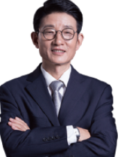 楊光燕校長(zhǎng) 楊光燕校長(zhǎng)