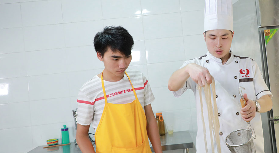 老师示范 老师示范