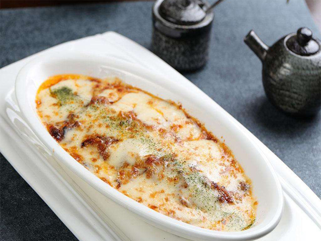 寿司料理实店资深导师:陈老师 寿司料理实店资深导师:陈老师