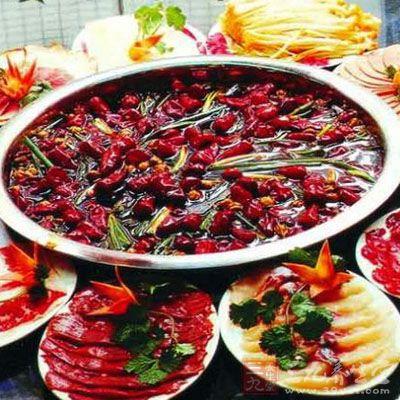 专业培养懂餐饮技术、懂经营管理综合型人才! 专业培养懂餐饮技术、懂经营管理综合型人才!