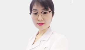 高级催乳培训讲师：杨笑阁