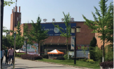 封闭学院 封闭学院
