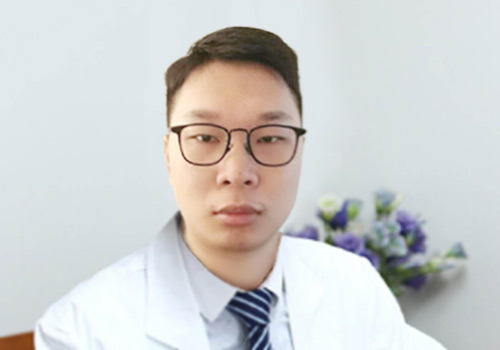 陈老师 - 二级技师 陈老师 - 二级技师