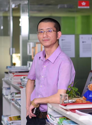 张野 / 教授 素描/水粉/色彩学