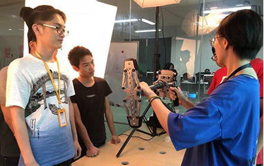 名师面对面指导,有问题现场解决 名师面对面指导,有问题现场解决