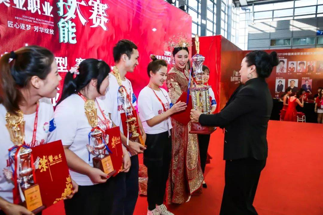 微信图片_201911231456263.jpg