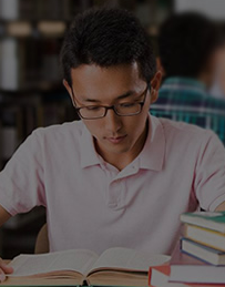 看演讲口才相关的书籍，只能学到理论，缺少专业指导，缺少实践机会。