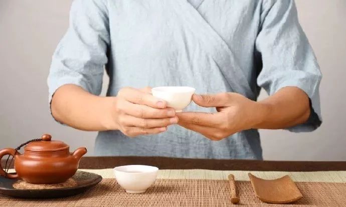 茶藝師證書(shū)還能積分入戶(hù)！現(xiàn)來(lái)中大職業(yè)報(bào)班可趕2020年1月考期