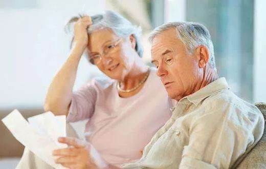 广州祥乐家政送你一份老人御寒宝典！