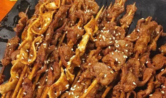 广州煌旗小吃教你一些学好炸串串的技巧方法！