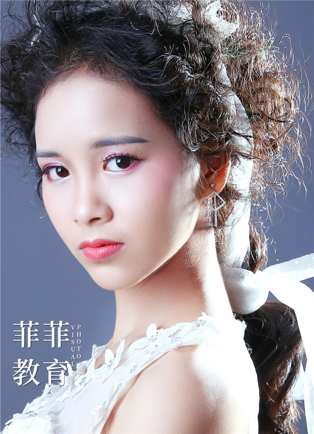 学校菲菲纹绣作品