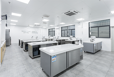 深圳甜蜜时光烘焙学校师资怎么样？专业吗？