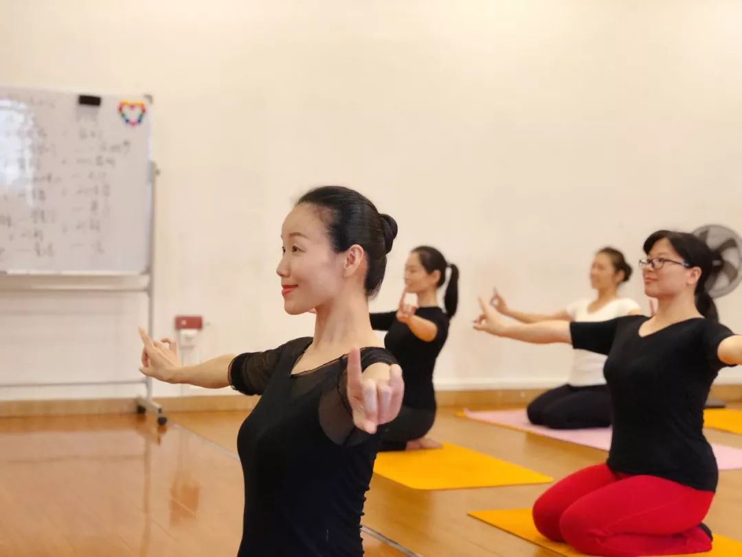 广州金珠瑜伽舞韵班学员心得分享|心深处的愉悦！