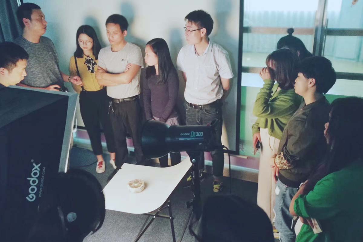 深圳创新教育师资实力怎么样？专业吗？