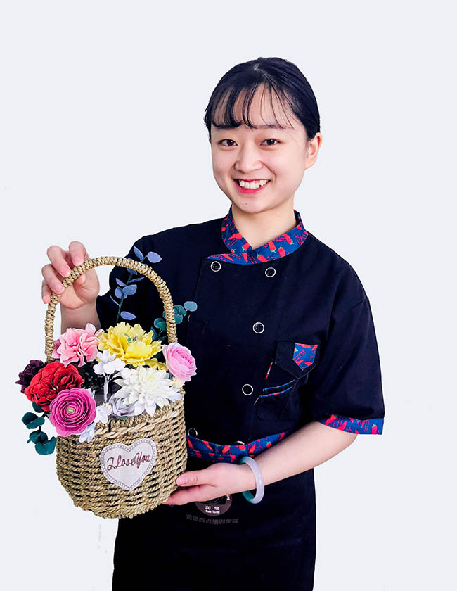 白老师/Teacher Bai 白老师/Teacher Bai