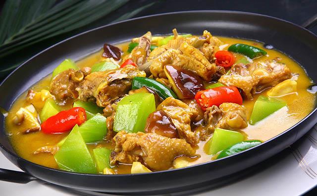 黄焖鸡米饭的背景及特点 黄焖鸡米饭的背景及特点