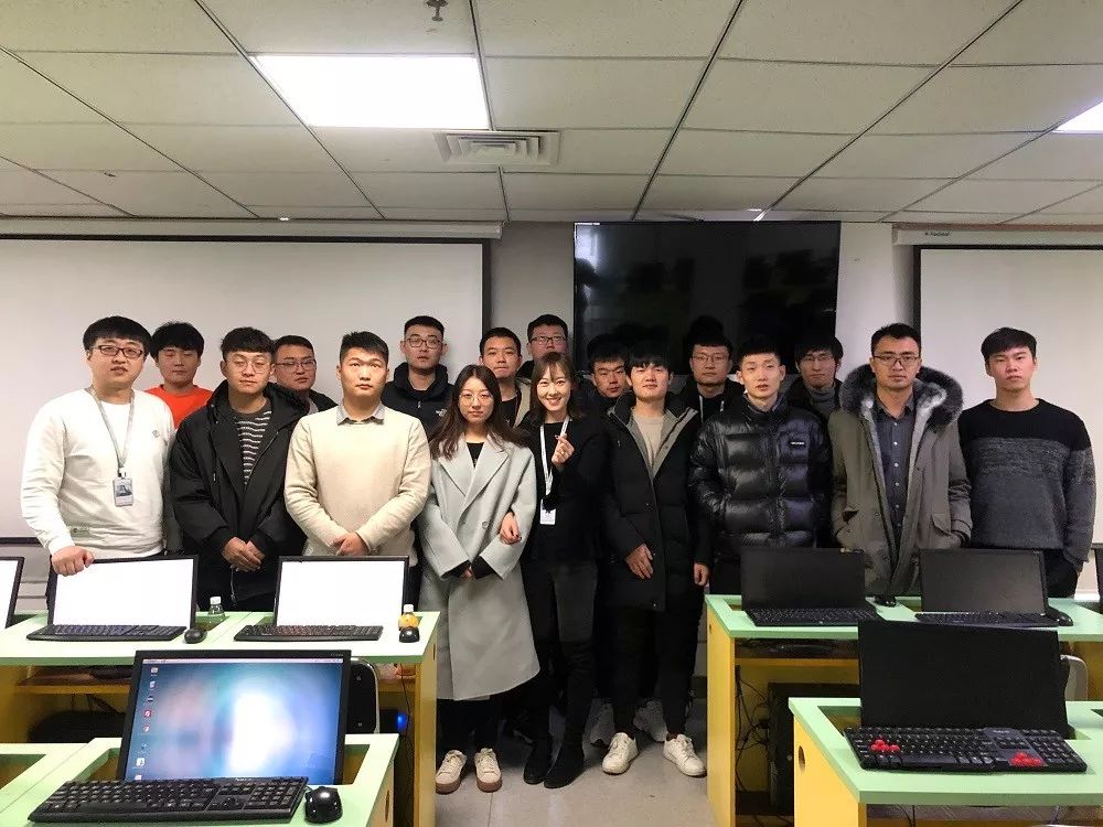 达内教育1912期万人开班，高薪之旅从现在开启！