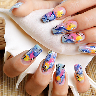 水晶指甲的特点 水晶指甲的特点