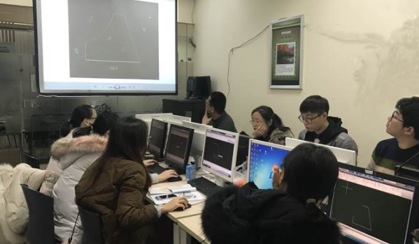 教學(xué)環(huán)境 教學(xué)環(huán)境