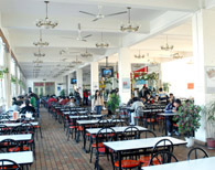 中心食堂 中心食堂