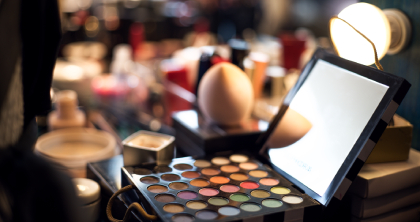 课程特色与简介 课程特色与简介