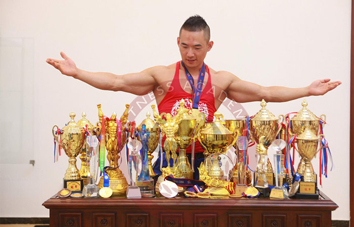 刘云老师 刘云老师