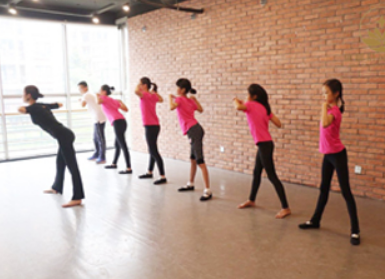 课程介绍 课程介绍