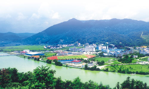 广大附中英豪学校 广大附中英豪学校