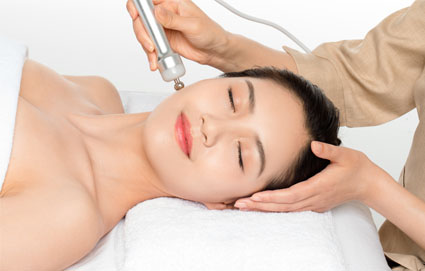 国际美容师高级培训班 国际美容师高级培训班