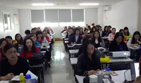 學(xué)校環(huán)境