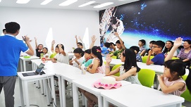 成都小码王学生互动