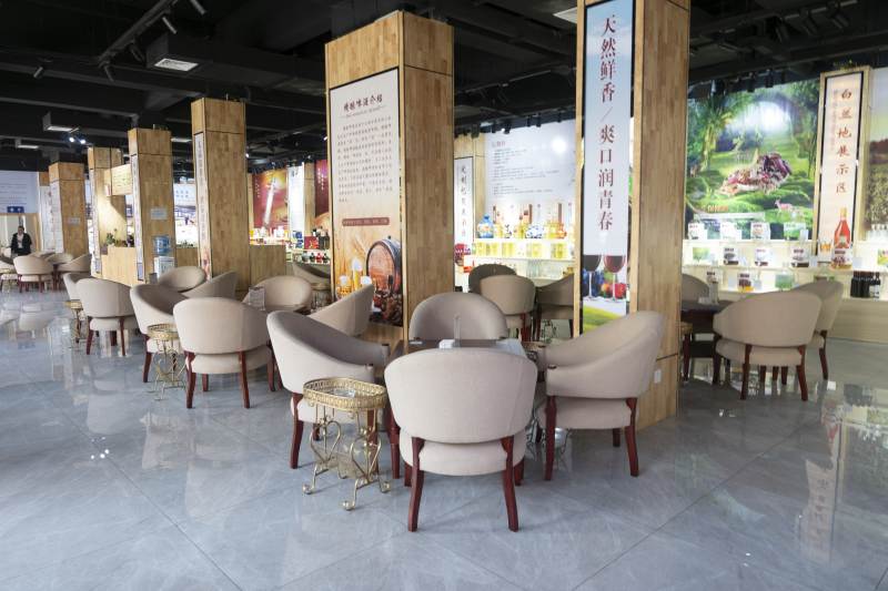 成都天府名优休息区