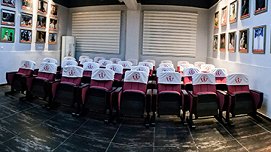 成都桦妆会议室