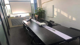 東莞正晶職業(yè)技術(shù)培訓(xùn)學(xué)校 課室環(huán)境 東莞正晶職業(yè)技術(shù)培訓(xùn)學(xué)校 課室環(huán)境