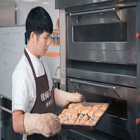 东莞银河天幕烘焙培训学校 学员案例赵佳佳