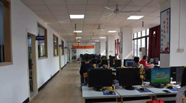 东莞市常平柏雅职业培训学校 电脑教室