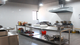 東莞煌旗小吃培訓(xùn)學(xué)校 廚房 東莞煌旗小吃培訓(xùn)學(xué)校 廚房