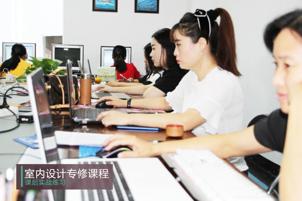 東莞市西湖職業(yè)學(xué)校 室內(nèi)設(shè)計(jì)課堂環(huán)境 東莞市西湖職業(yè)學(xué)校 室內(nèi)設(shè)計(jì)課堂環(huán)境