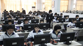 广东省冶金技工学校学校环境 计算机实训室