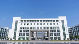 广州工商学院 厚德广场