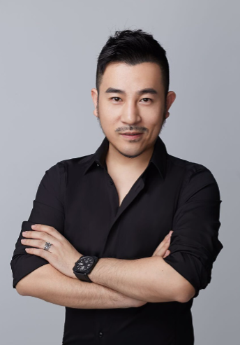 南京原色化妆美甲培训学校徐永刚老师